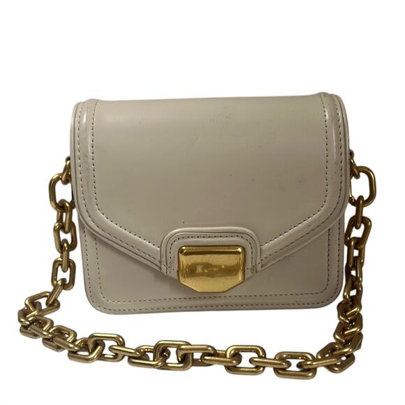 ZARA Cream Crossbody Bag with Gold Chain Detail Gently Used - Picture 3 of 9